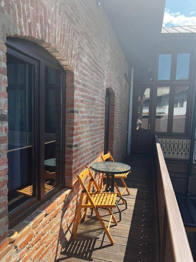 Chikhi Apartment Тбилиси Екстериор снимка