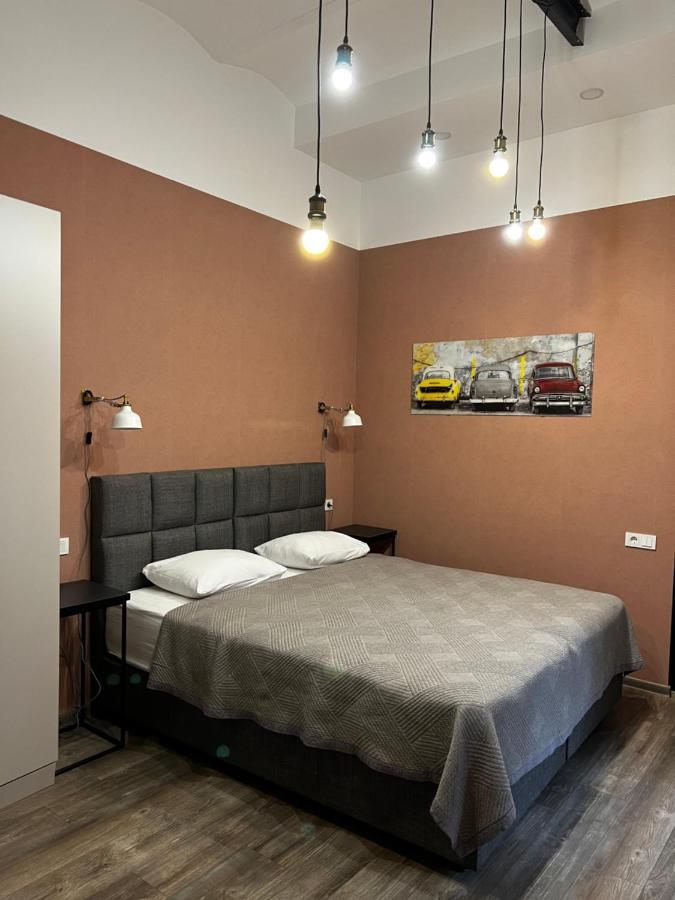 Chikhi Apartment Тбилиси Екстериор снимка
