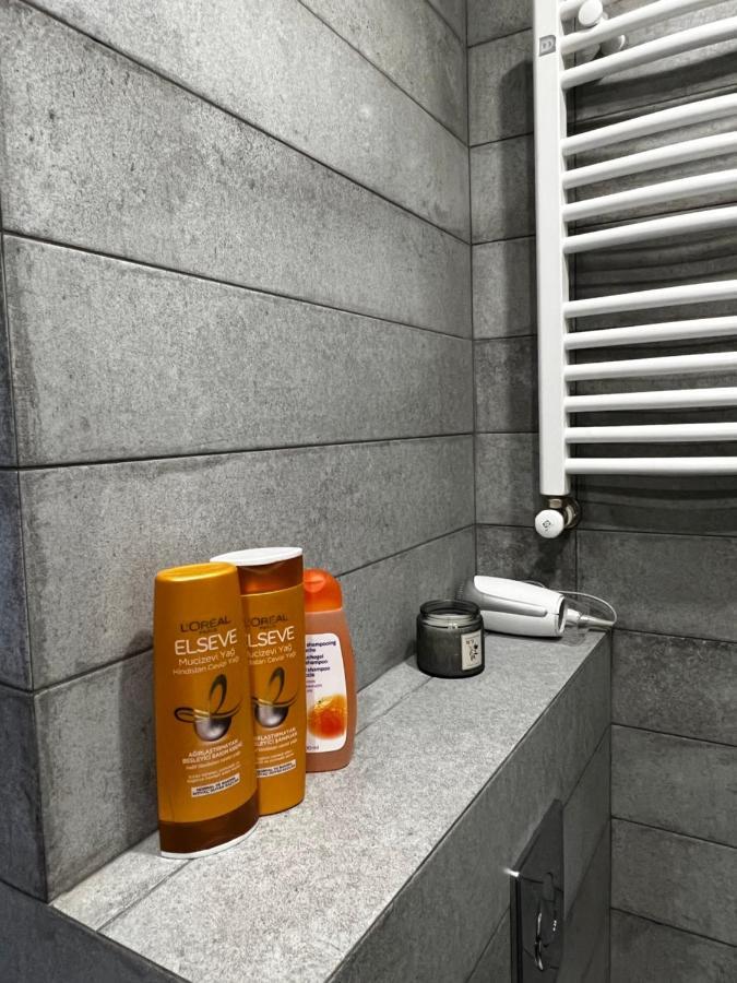 Chikhi Apartment Тбилиси Екстериор снимка